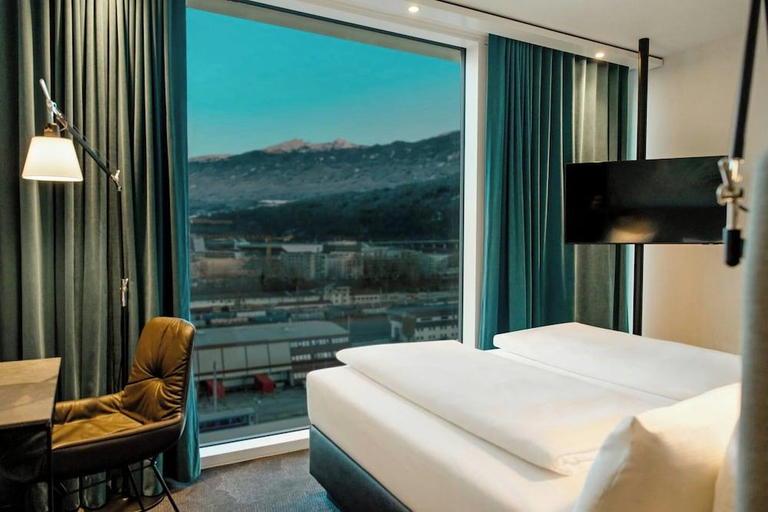 Bedroom 4, Motel One Innsbruck, Innsbruck