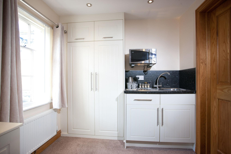 Bedroom 5, The White Hart, Lincolnshire