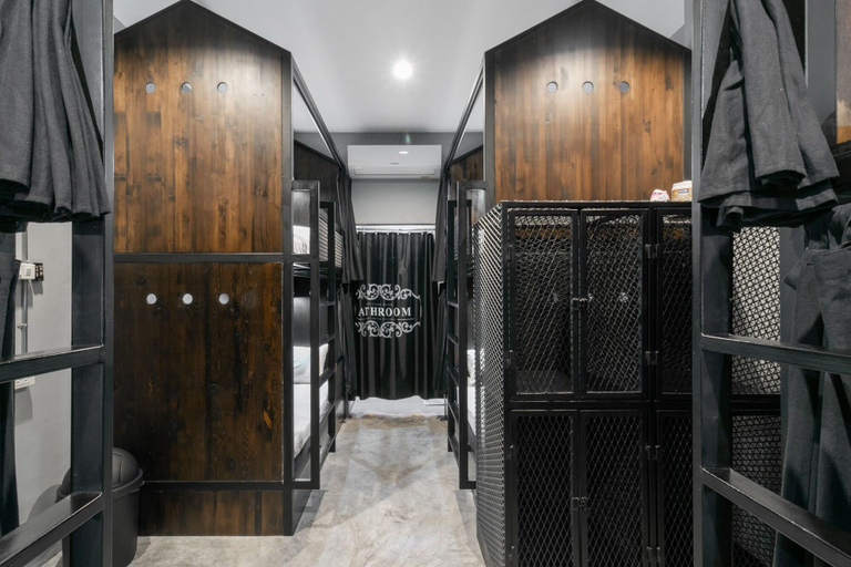 Room 4, Castle Black Bangkok Hostel, Ratchathewi
