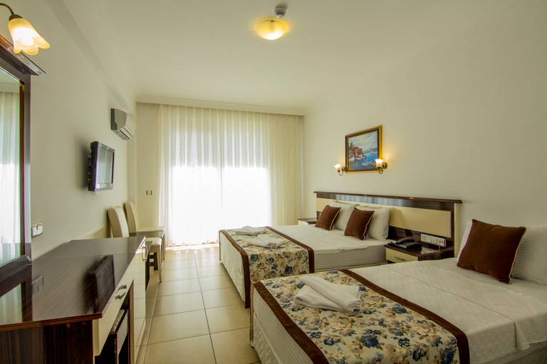 Bedroom 3, Belcekum Beach Hotel, Fethiye