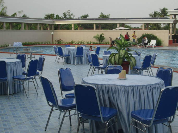 Food & Drinks, Parai Puri Tani Hotel, East Ogan Komering Ulu