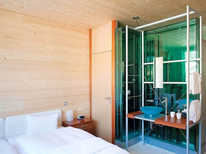 Bedroom 3, Hotel Ochsen, Prättigau/Davos