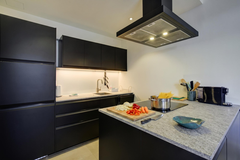 Private kitchen 2, Modern Apartment Near Lake Lugano, Lugano