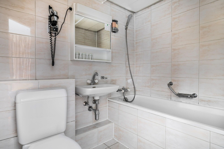 Bathroom 4, Beausitehotel, Ouest lausannois