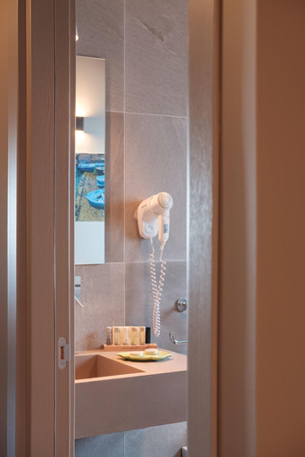Bathroom 4, Il Casato Deluxe Rooms, Reggio Di Calabria