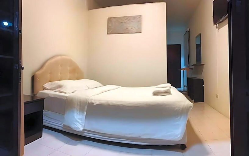 Room 3, Nb House, Phuket Island