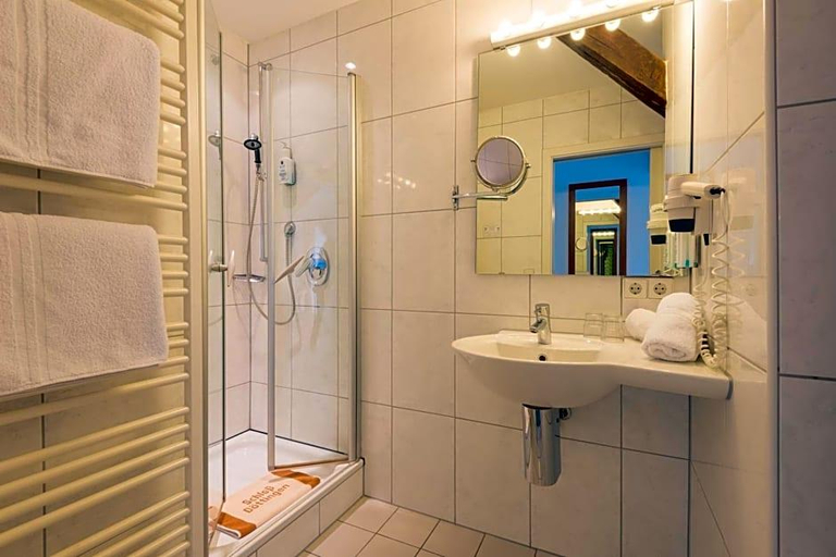 Bathroom 4, Schloß Döttingen, Schwäbisch Hall
