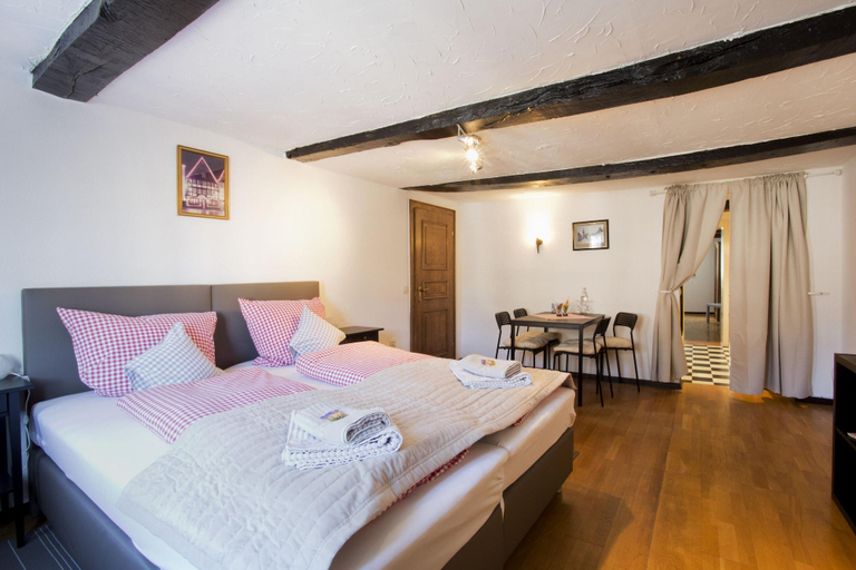 Bedroom 3, Ratskeller, Hochsauerlandkreis