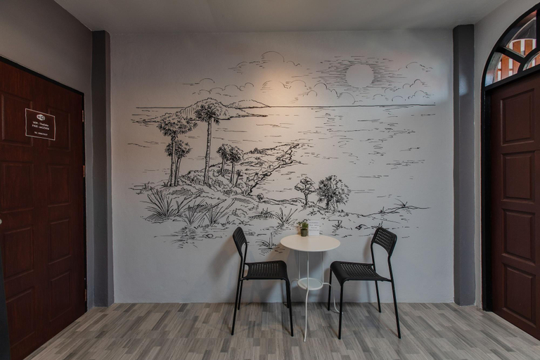 Public Area 2, The Z Nite Hostel, Phuket Island