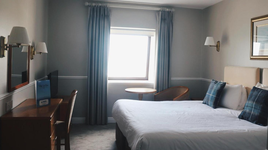Bedroom 3, White Sands Hotel