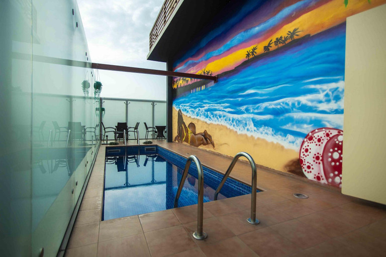Sports and Entertainment 4, San Marino Hotel, Accra