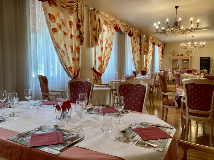 Food & Drinks 3, Hotel De Champagne, Haute-Marne