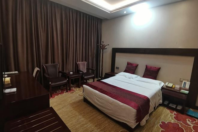 Bedroom 3, Taoyuan Hotel, Dezhou