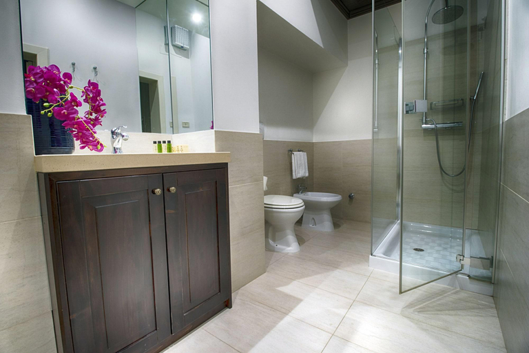 Bathroom 4, Palazzo Forleo Luxury Apartment, Lecce