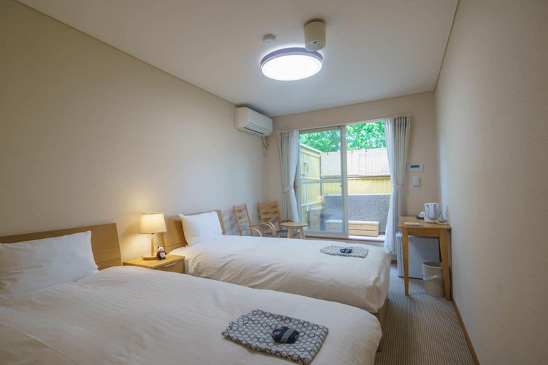 Room 2, Bself Fuji Villa, Fujiyoshida