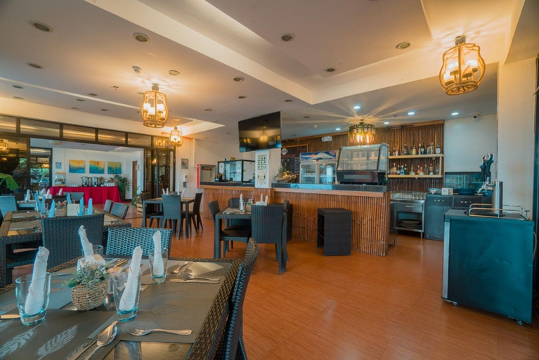 Restaurant 2, Skylodge Resort, Coron