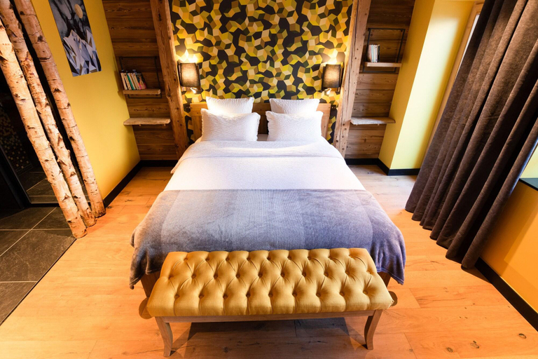 Room 3, Chalet 1703, Haute-Savoie
