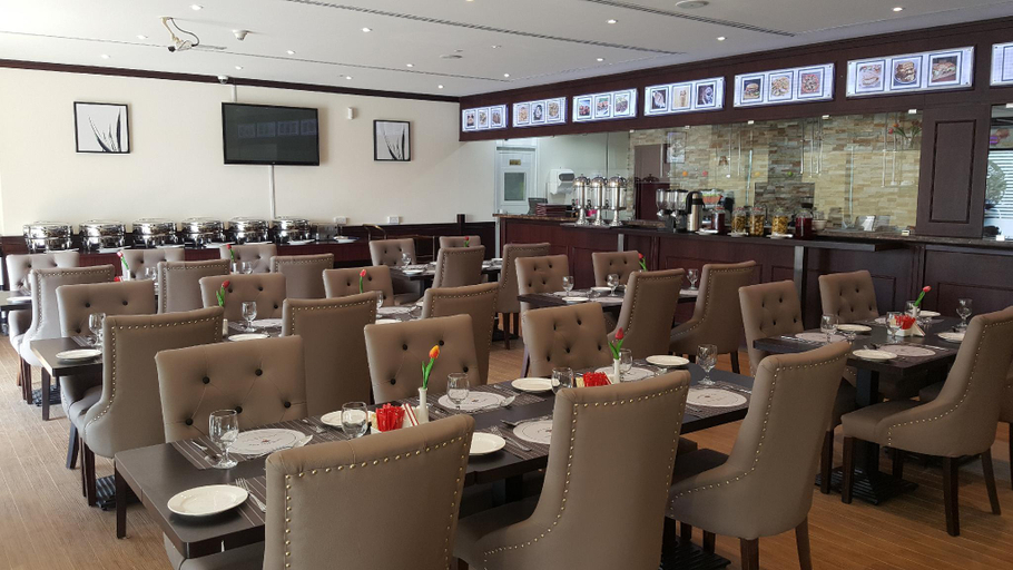 Food & Drinks, EASYHOTEL, Dubai