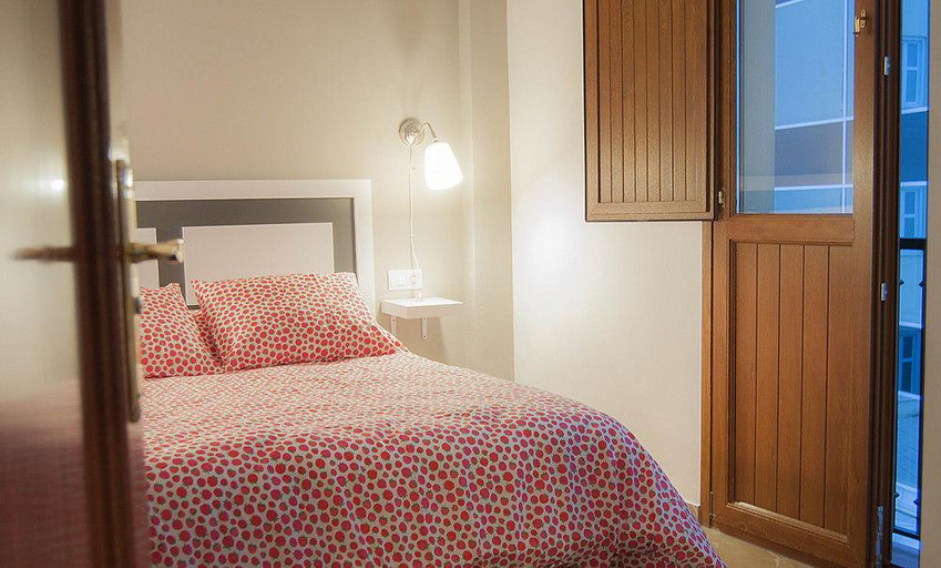 Bedroom 4, Plaza Apartamentos Turisticos, Granada