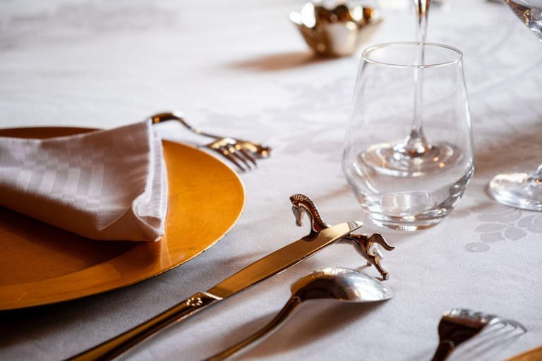 Restaurant 2, Cha Teau De Thorens, Haute-Savoie