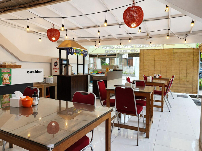 Restaurant 5, Queen City Hotel, Banjarmasin