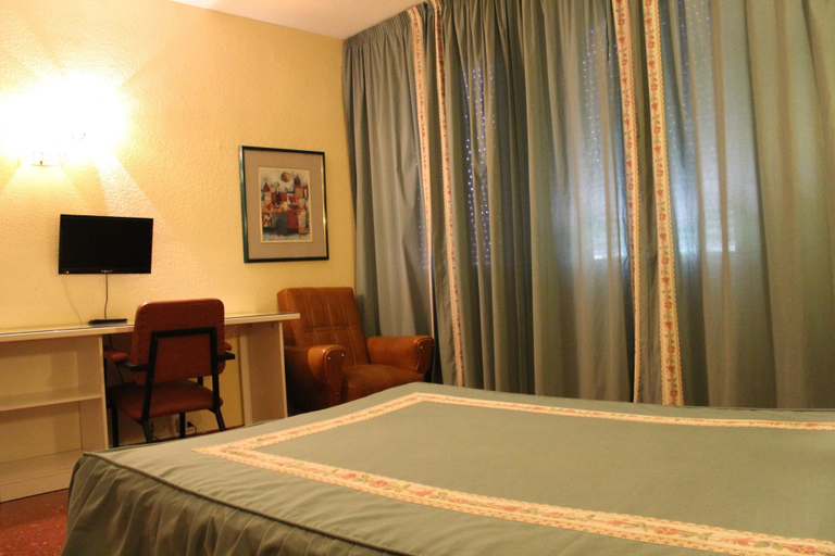 Bedroom 3, Hotel Paraiso, Granada
