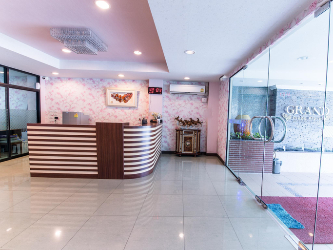 Lobby 3, Grandprapa Place, Din Dang