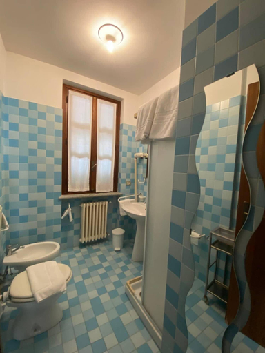 Bathroom, Albergo Cannon D'Oro, Asti