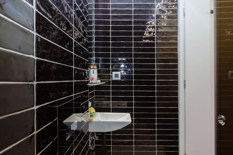 Bathroom 5, Loc Hospitality Annunziata, Ionian Islands