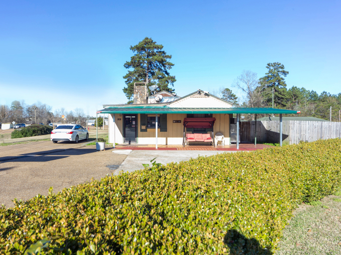 General view 5, OYO Hotel Brookhaven MS Hwy 51 North, Lincoln