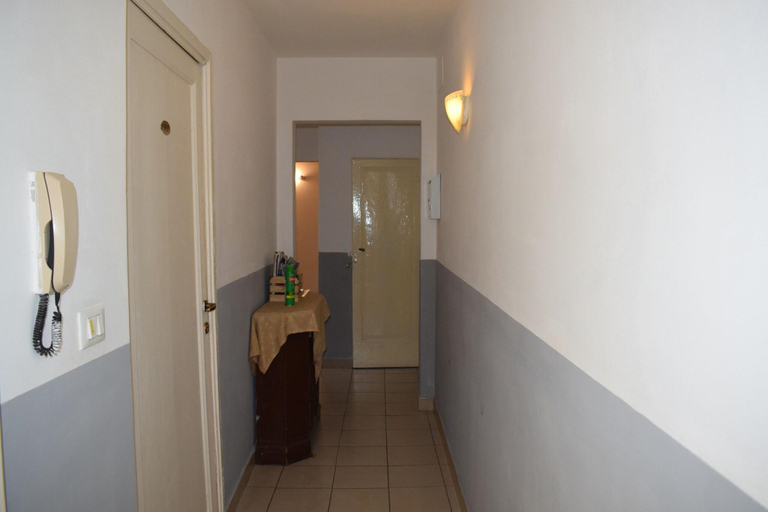 Public Area, Golden Dream Guest House, Florence