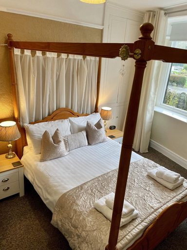Room 3, Lacet House, Cumbria