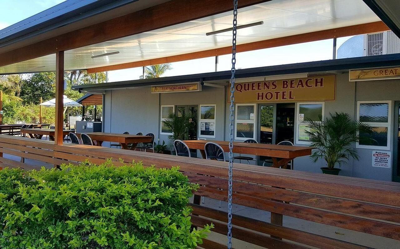 General view 4, Queens Beach Motel, Bowen