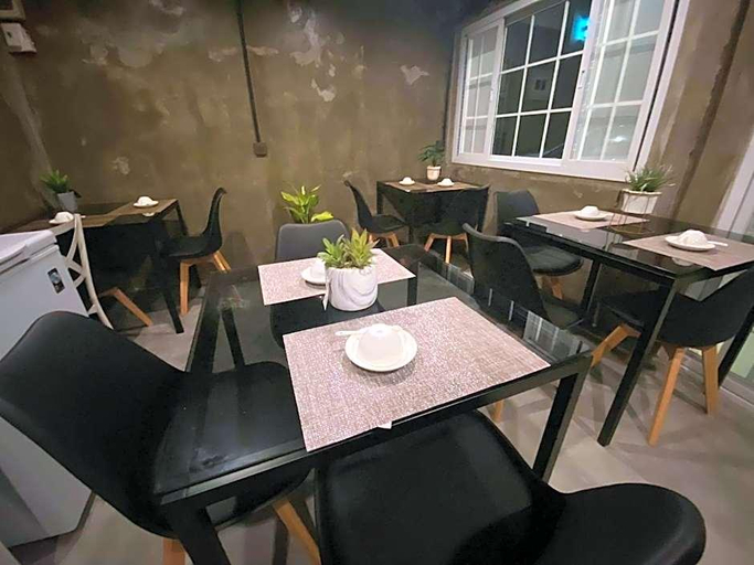 Food & Drinks 4, Kangaroo Residence Udonthani, Muang Udon Thani
