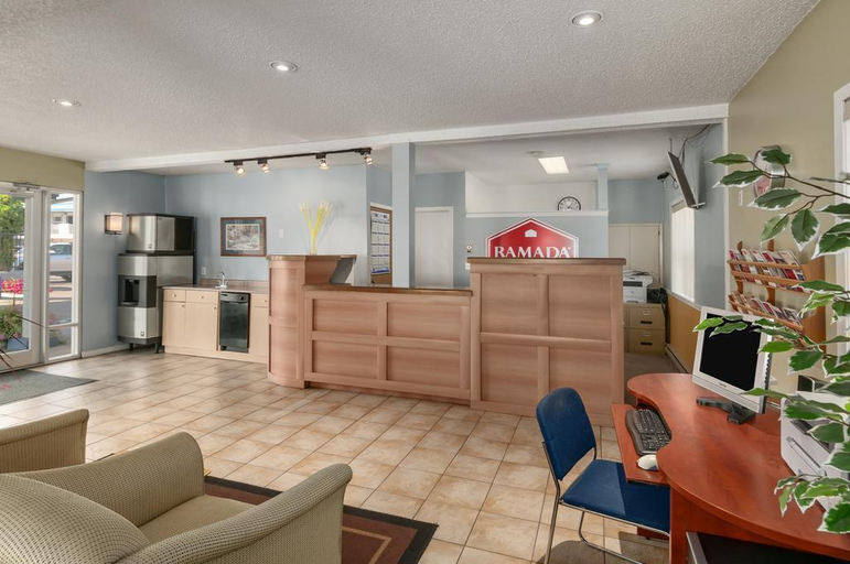 General view 2, Ramada Limited Grand Forks, Kootenay Boundary