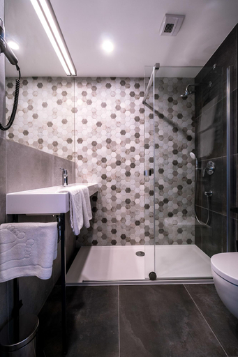 Bathroom 3, Hotel Bulvar, Gorzów Wielkopolski
