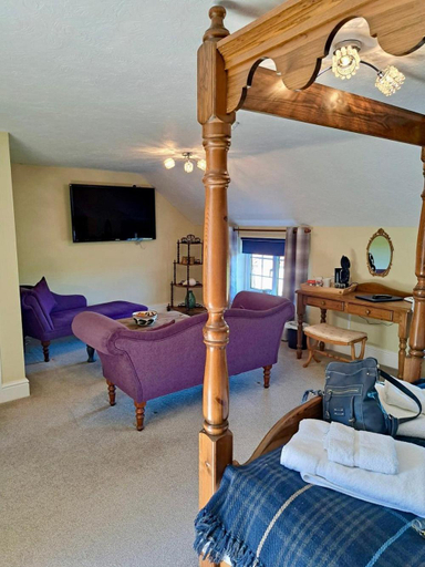 General view 1, Ganton Greyhound Inn, North Yorkshire