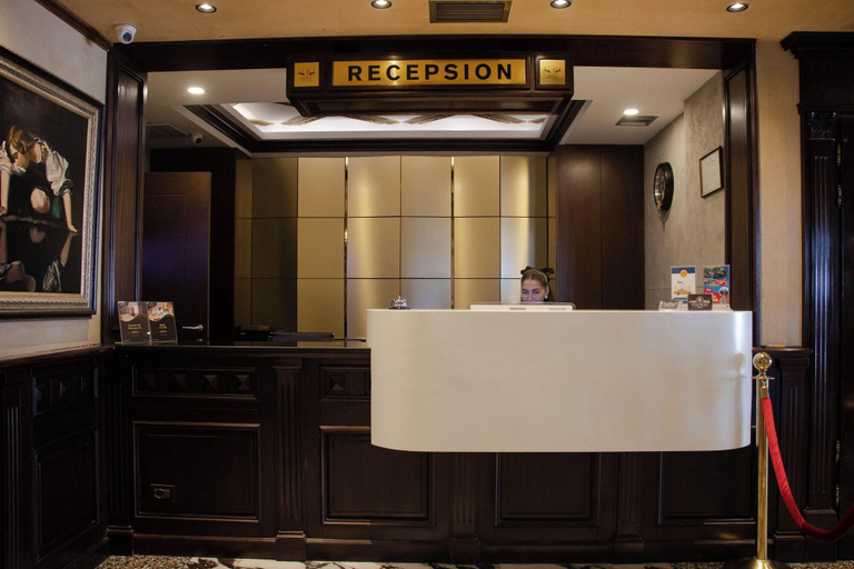 Public Area, Hotel Chicago, Shkodrës