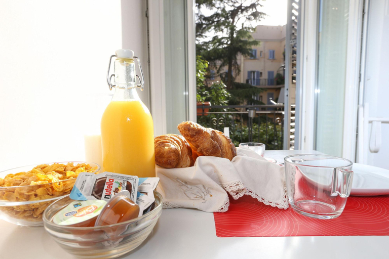 Food & Drinks 5, Vatican Garden Rooms, Rome