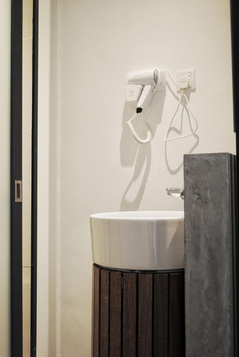 Bathroom 4, T+ Premium Hotel, Kota Setar
