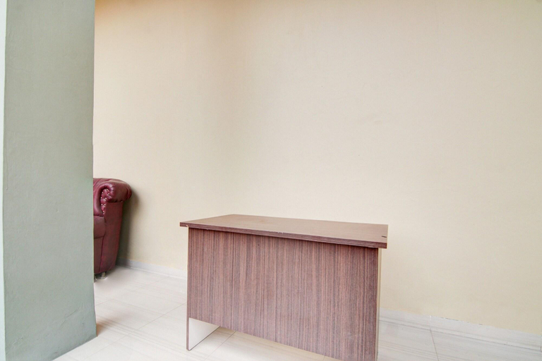 Public Area 2, Hotel O Penginapan Budhe Sri, Kutai Kartanegara