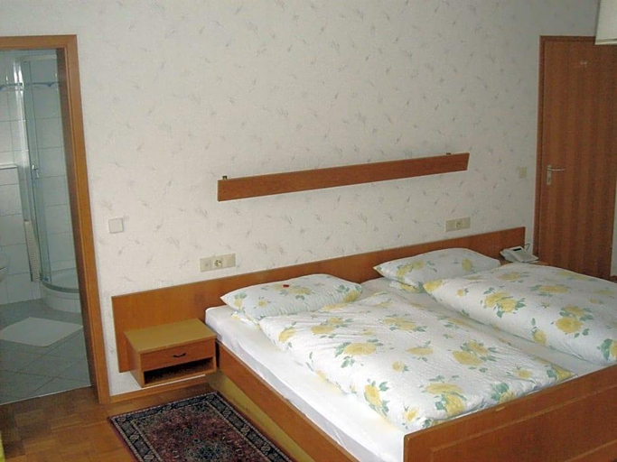 Bedroom 3, Waldschlösschen, Calw