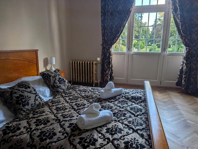 Bedroom 2, Palac Borowa Rezydencja, Oleśnica