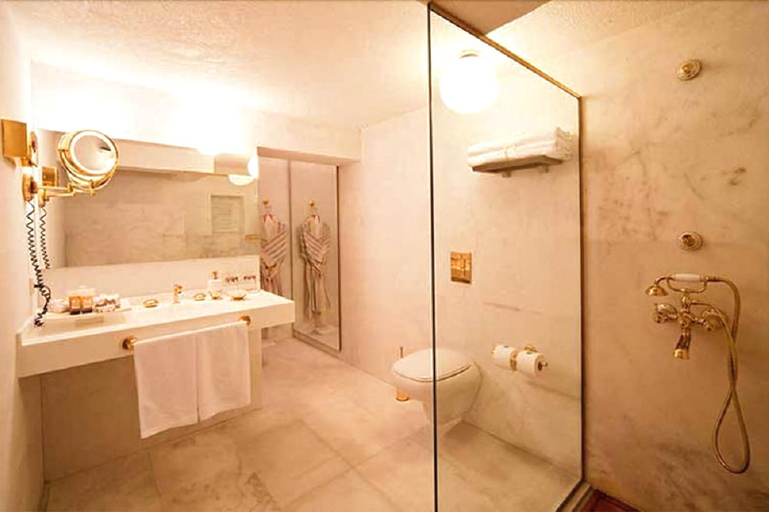 Bathroom 4, Sabrina's Haus, Marmaris