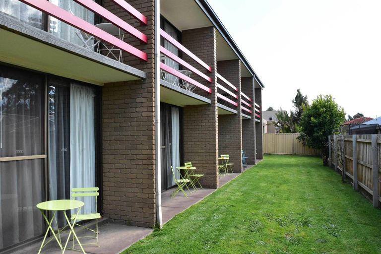 Exterior & Views 2, The Black Bull Motel, Latrobe - Traralgon