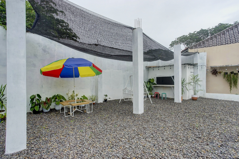 Lobby 2, 90124 Oemah Ratu Hostel Syariah, Bandar Lampung