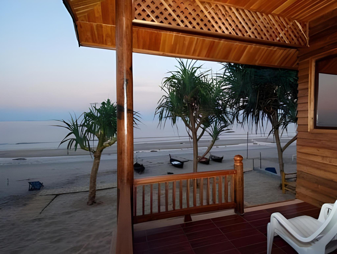Beach 2, Baan Pakgasri Hideaway, Ko Lanta