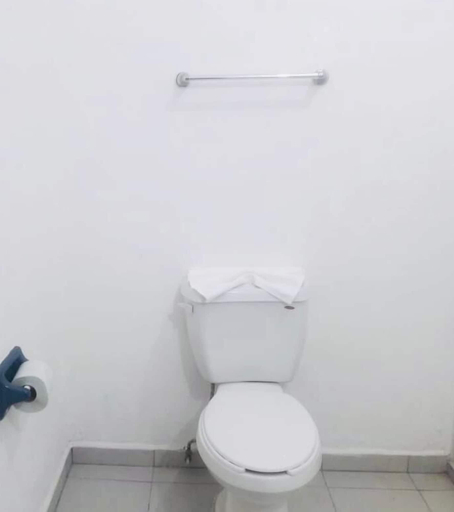 Bathroom 3, Hotel Paraiso Kora, San Blas