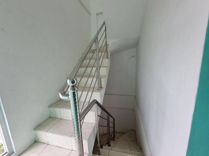 Lobby 4, 90919 Arte Residence, Medan