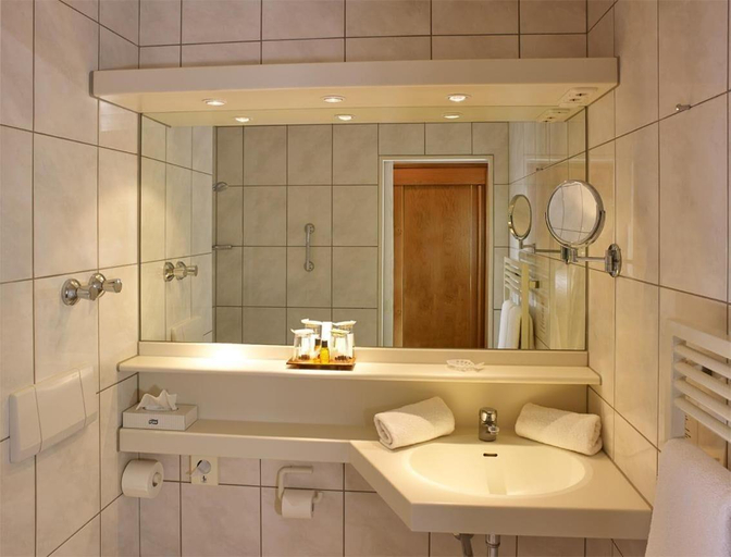 Bathroom, Hotel Tyrol, Oberallgäu